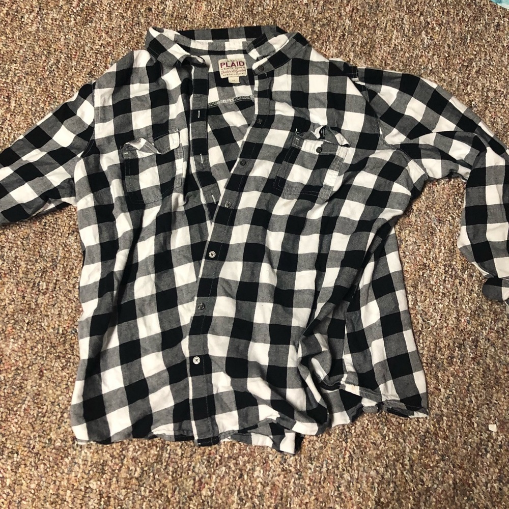 black & white plaid